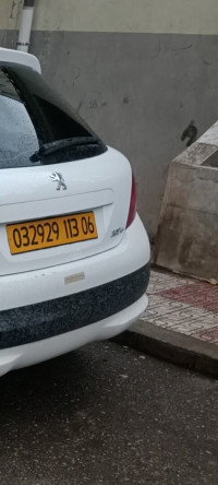 voitures-peugeot-207-2013-setif-algerie