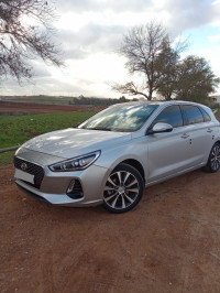 voitures-hyundai-i30-2019-toute-options-chlef-algerie