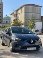 voitures-renault-clio-5-2022-business-skikda-algerie