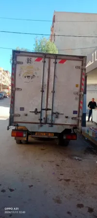 هيونداي هيونداي 2000