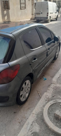 voitures-peugeot-207-2008-bordj-bou-arreridj-algerie