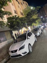 سيارات-seat-ibiza-2017-high-facelift-تيسمسيلت-الجزائر