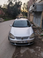 voitures-volkswagen-golf-5-2008-constantine-algerie