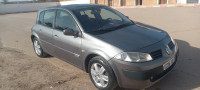 voitures-renault-megane-2-2003-sig-mascara-algerie