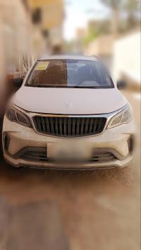 سيارات-livan-x3-pro-2025-automatique-avec-toi-ouvrant-طولقة-بسكرة-الجزائر