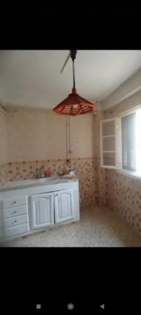 appartement-location-f2-alger-kouba-algerie