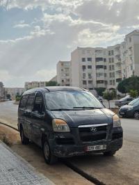 السيارات-النفعية-hyundai-h1-2005-قسنطينة-الجزائر