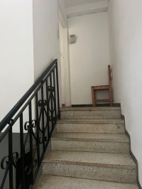 niveau-de-villa-location-f4-alger-birkhadem-algerie