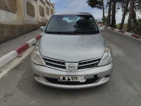Nissan Tiida 5 portes 2009 