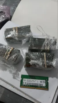 Lot de ram sumsung et 8go et 16 go .ssd nvme m2 512 go. 