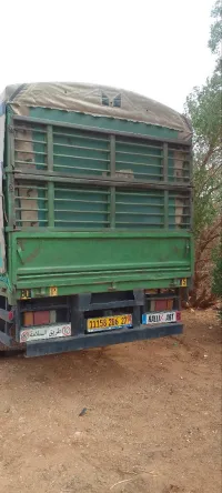 ازيزي شاحنة ازيزي فراش 2006