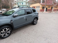 automobiles-dacia-duster-2023-journee-tlemcen-algerie