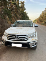 voitures-toyota-hilux-2017-legend-dc-4x4-mascara-algerie