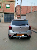 voitures-dacia-sandero-2018-stepway-boumedfaa-ain-defla-algerie