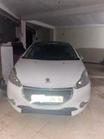 voitures-peugeot-208-2014-allure-alger-centre-algerie