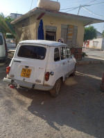 voitures-renault-4-1990-blida-algerie