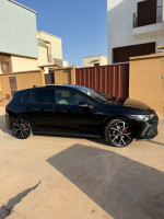 voitures-volkswagen-golf-8-2024-gtd-es-senia-oran-algerie