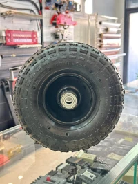  Roues pneumatiques pour les chariots diable 
