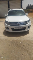 voitures-volkswagen-tiguan-2015-r-line-el-guelbelkebir-medea-algerie