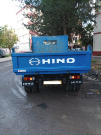 camion-hino-2015-draa-ben-khedda-tizi-ouzou-algerie