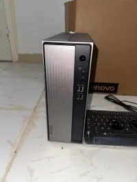 Unité centrale Lenovo européenne 