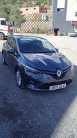 voitures-renault-clio5-2022-bouira-algerie