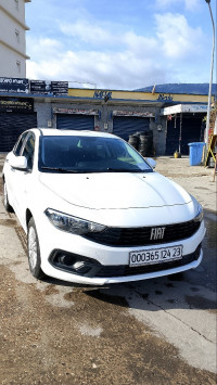 voitures-fiat-tipo-sedan-2024-city-annaba-algerie