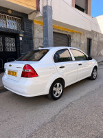 voitures-chevrolet-aveo-4-portes-2012-oran-algerie