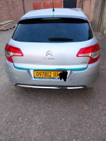 سيدان-متوسطة-citroen-c4-2011-باتنة-الجزائر