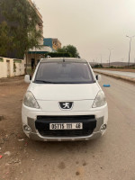 voitures-peugeot-partner-2011-ain-temouchent-algerie