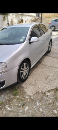 voitures-volkswagen-jetta-2009-life-constantine-algerie