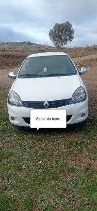 voitures-renault-clio-campus-2012-bouchrahil-medea-algerie