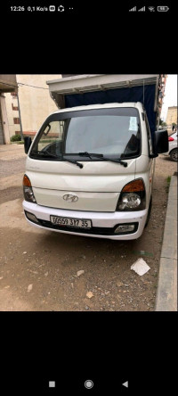 voitures-hyundai-h100-2017-bordj-menaiel-boumerdes-algerie