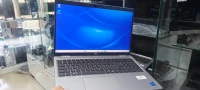Dell Latitude 5550 15p Intel Core i7 1365U 16 Go RAM 1000 Go SSD