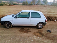 voitures-renault-clio-1-1997-medea-algerie