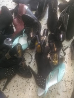 sandales-un-lot-de-chaussures-femmes-ramenes-caba-kouba-alger-algerie