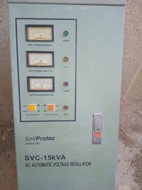 STABILISATEUR SVC 15KVA 220V SELFPROTEC