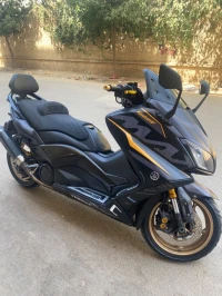 Yamaha tmax iron max 2015