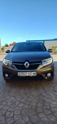 voitures-renault-symbol-2017-made-in-bladi-sidi-mhamed-ben-ali-relizane-algerie