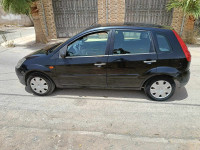 citadine-ford-fiesta-2008-batna-algerie