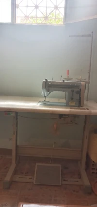 Machines à coudre neuve à vendre.