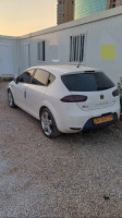 voitures-seat-leon-2012-beni-ouartilene-setif-algerie