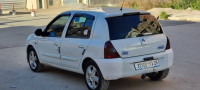 voitures-renault-clio-campus-2012-bye-constantine-algerie