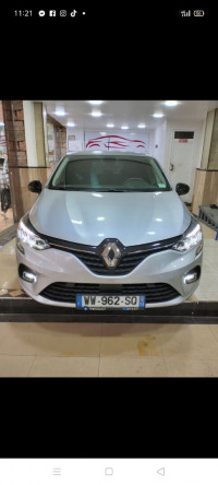 voitures-renault-clio-2023-5-evolution-remchi-tlemcen-algerie