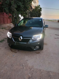 voitures-renault-symbol-2017-mahdia-tiaret-algerie