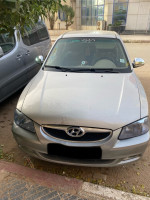 voitures-hyundai-accent-2012-gls-mahdia-tiaret-algerie