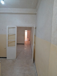 niveau-de-villa-location-f2-alger-bordj-el-kiffan-algerie