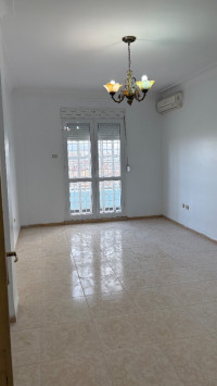 appartement-location-f4-boumerdes-algerie