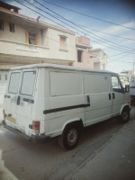 voitures-peugeot-j5-1993-bordj-bou-arreridj-algerie