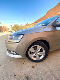 voitures-skoda-fabia-2019-ambition-laghouat-algerie